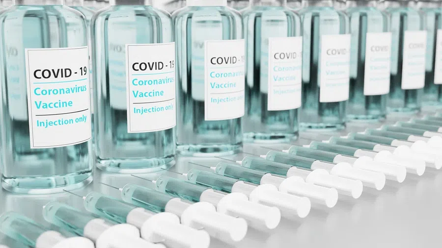 Причины для 100%-го медотвода от прививки против коронавируса стали известны