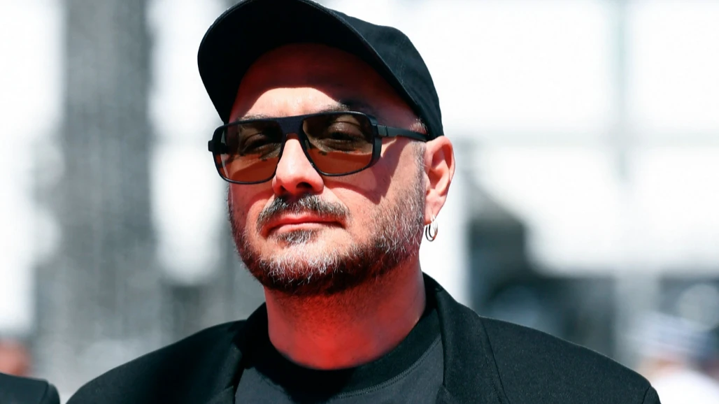 Режиссер Кирилл Серебренников заявил, что Абрамович оплатил 129 млн рублей ущерба по его делу о «Седьмой студии»