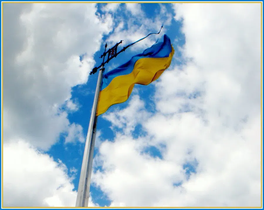 Зеленский подписал закон об изъятии собственности России на Украине
