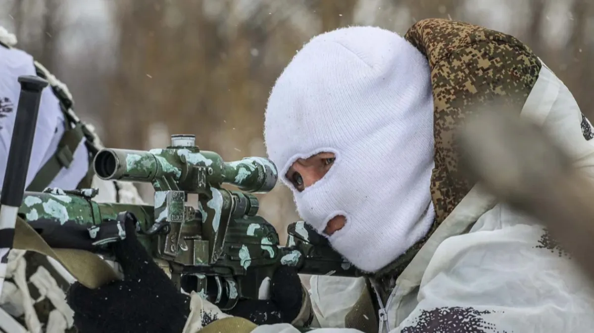 В Новосибирскую область вернулись спецназовцы отряда «Ермак», которых встречали со слезами на глазах. На сколько бойцам отряда дают отпуска и какие задачи они выполняют на Украине?