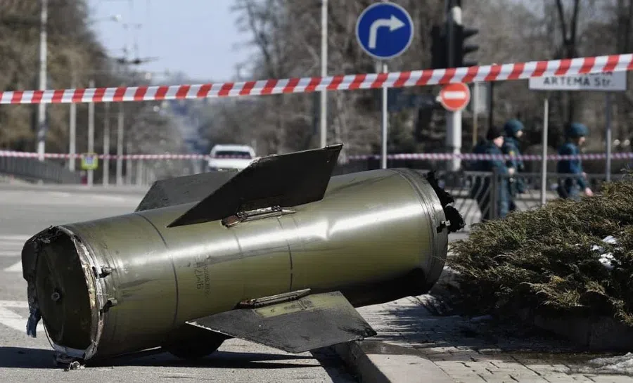 Под обломками украинской ракеты «Точка-У» погибли 20 человек в Донецке