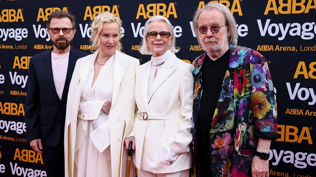 В Лондоне впервые за 36 лет шведская группа ABBA появилась в полном составе - фото
