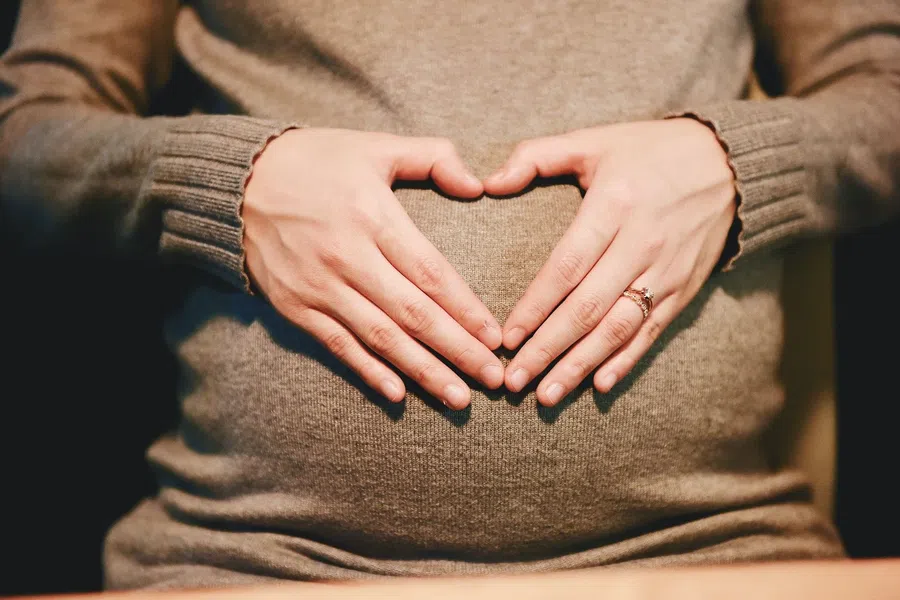 В Госдуму внесли законопроект о маткапитале для отцов с детьми от суррогатных матерей