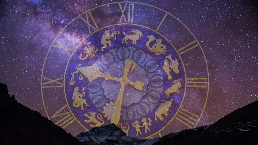 Астрологические прогнозы составляют отдельные эксперты, предсказания которых часто сбываются. Фото: Pixabay