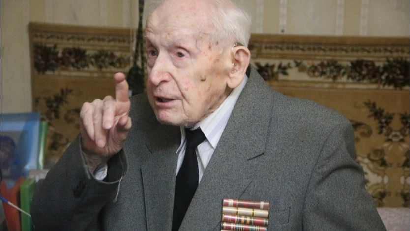 Легендарный человек: В Бердске один из старейших ветеранов ВОВ Кирилл Храмцов отметил 100-летний юбилей