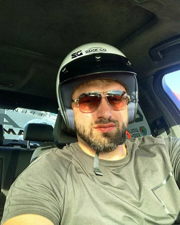 Блогер Губденский, разбившийся на Кутузовском проспекте в Москве, перед смертью пожертвовал 1,5 млн рублей в благотворительный фонд