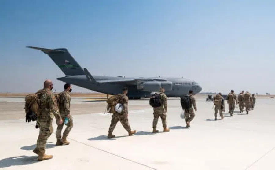 Последний американский солдат покинули Афганистан: 20 лет спустя