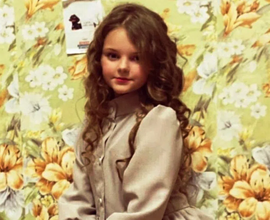 Самой красивой девочкой России может стать 10-летняя Эльвира из Бердска: Ей нужно набрать голоса для победы в конкурсе
