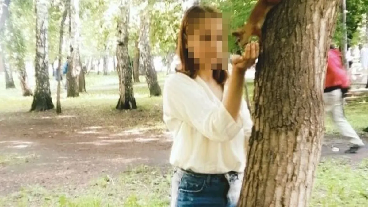 В Новосибирске учительница при одноклассниках обозвала шестиклассницу гадюкой и «такой же дурой, как мать»