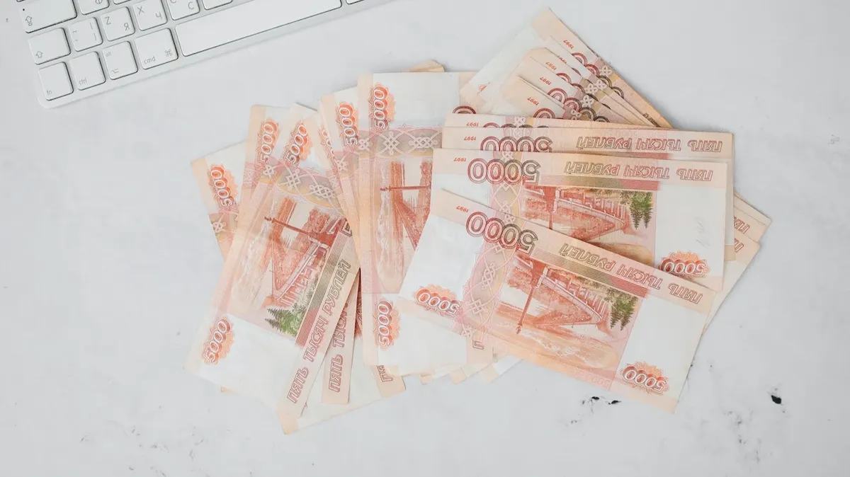 Чиновницу из Министерства иностранных дел обманули на 6 миллионов рублей 