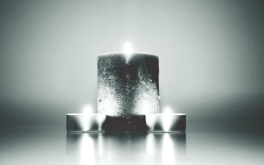 Для проведения ритуала вам понадобятся свечи. Фото: Pxfuel.com