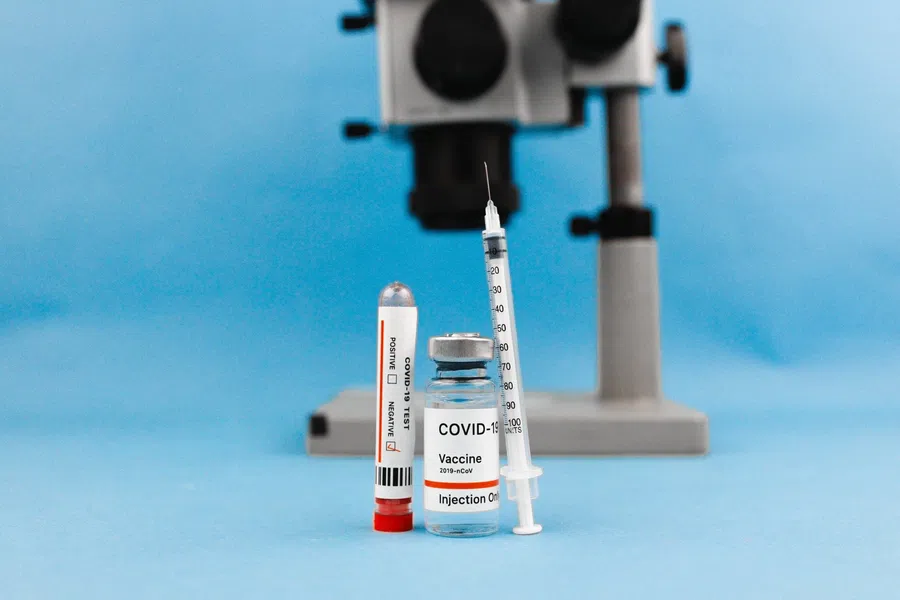 Иммунитет после вакцинации и коронавируса: что говорят исследования
