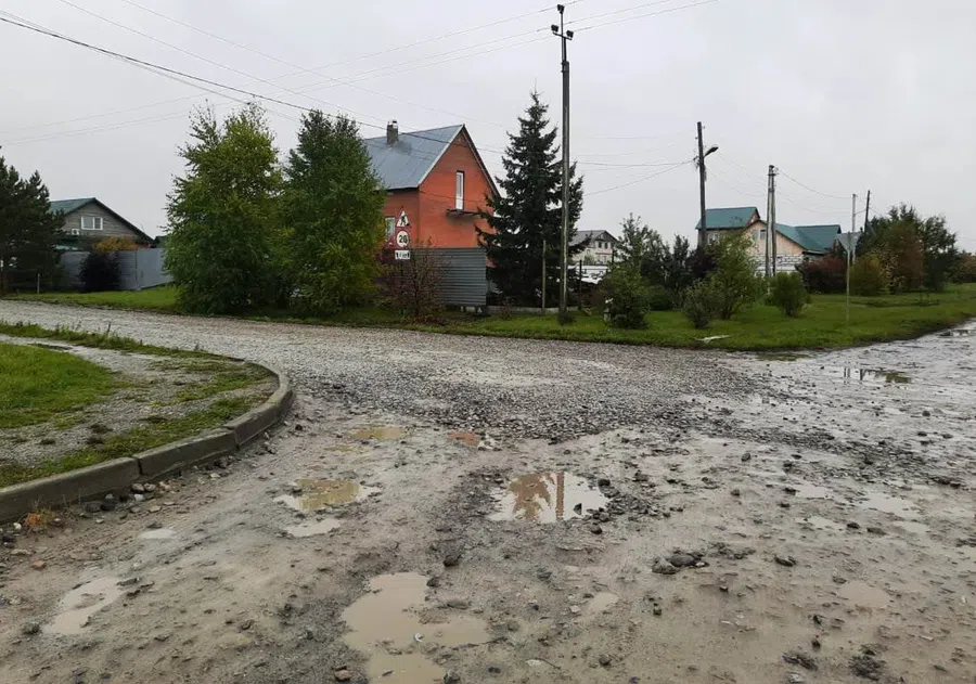 ФАС остановила аукцион по щебенению дороги в Бердске на округе спикера горсовета Голубева после жалобы фирмы с Сахалина
