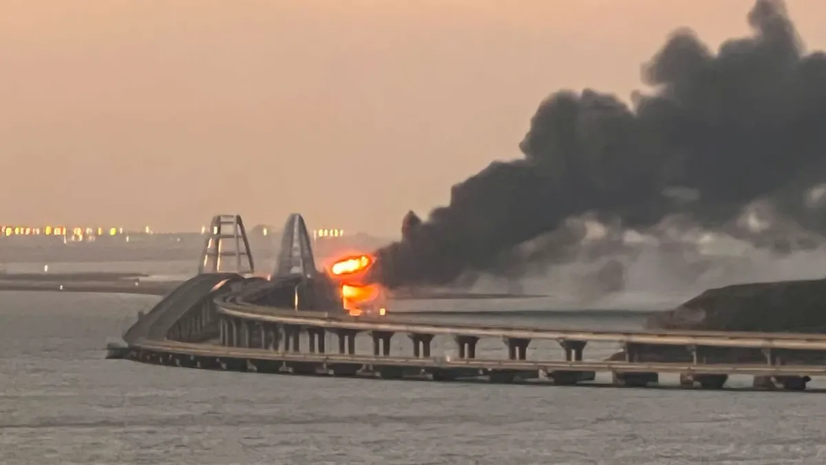 Путин: подрыв Крымского моста – теракт спецслужб Украины, направленный на разрушение критически важной гражданской инфраструктуры России – видео 