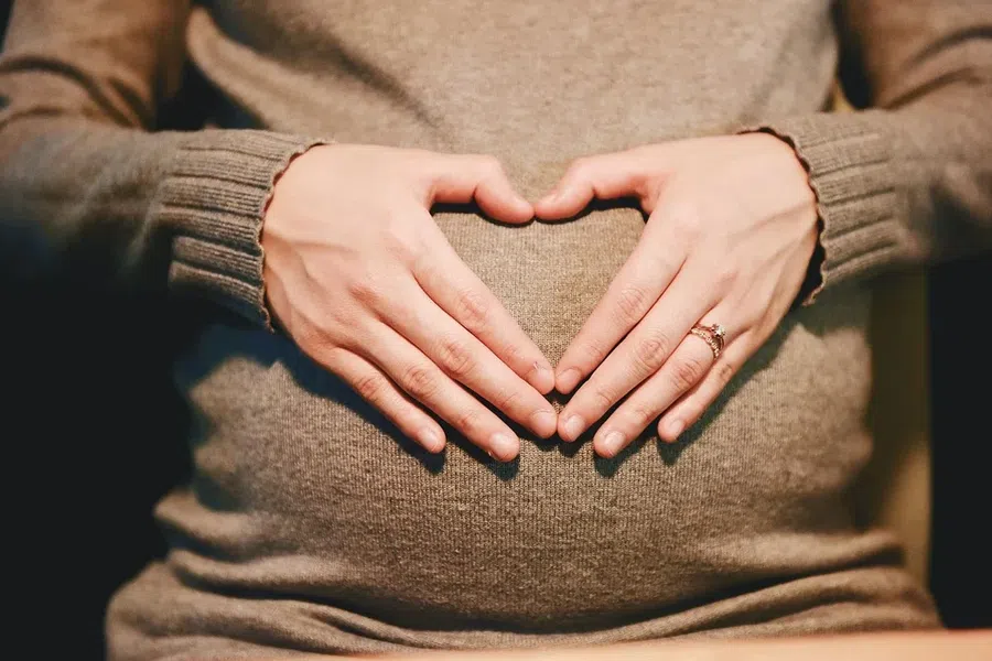 Акушерка разрушила 7 мифов о беременности, которые не соответствуют действительности