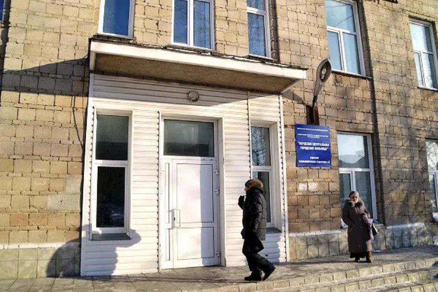В Бердске из-за роста числа рвущихся на вакцинацию от коронавируса открыли дополнительный прививочный кабинет в ЦГБ