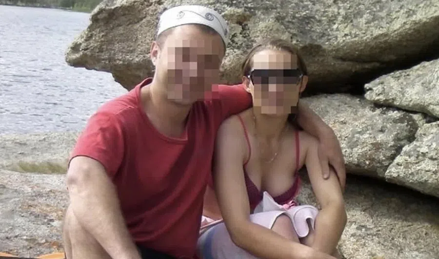 В Бердске заявивший об убийстве 29-летней Марии Фомичевой муж-тиран выдвинул новые версии трагедии. На теле жертвы нашли 13 ножевых ранений