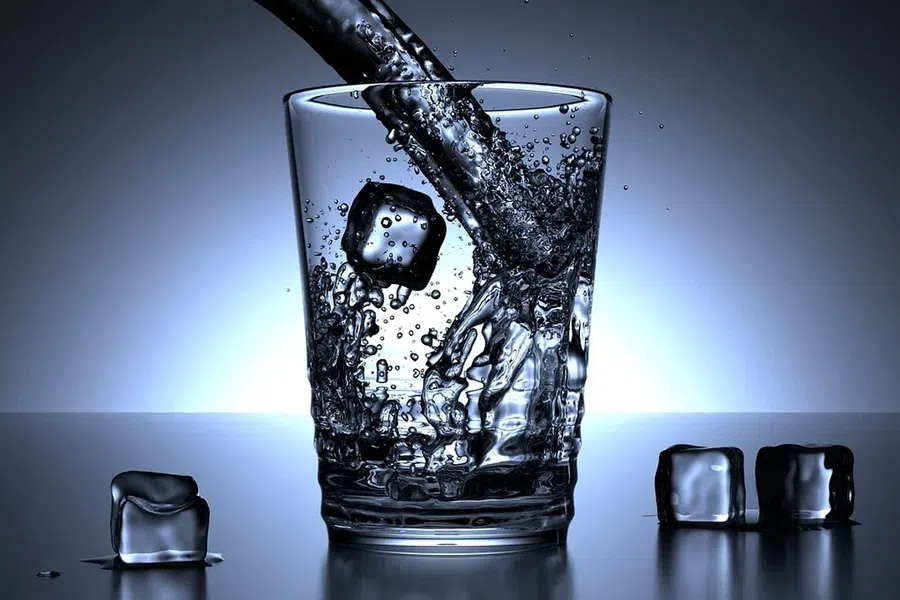 стакан, вода, лед