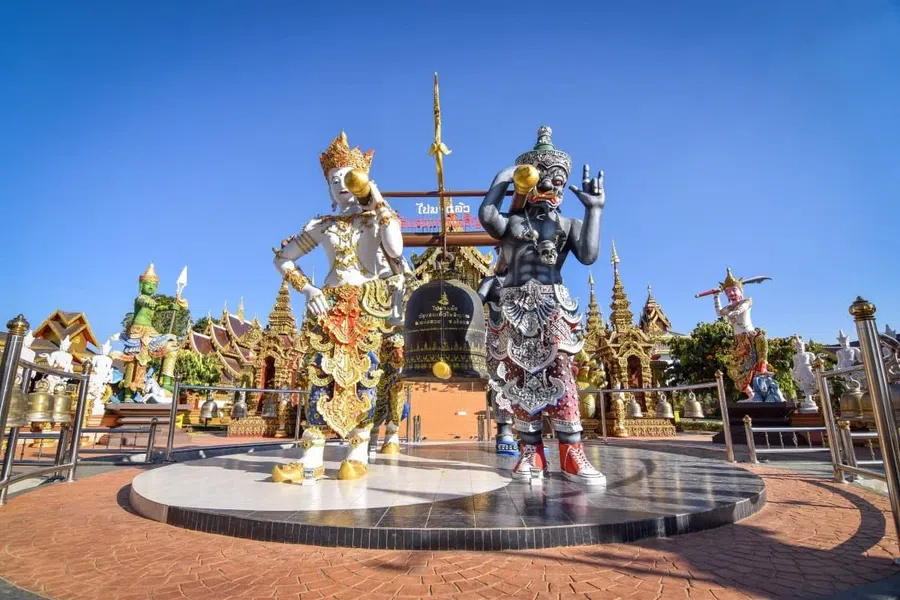 Таиланд снова закрыл границы для туристов, кроме Пхукета