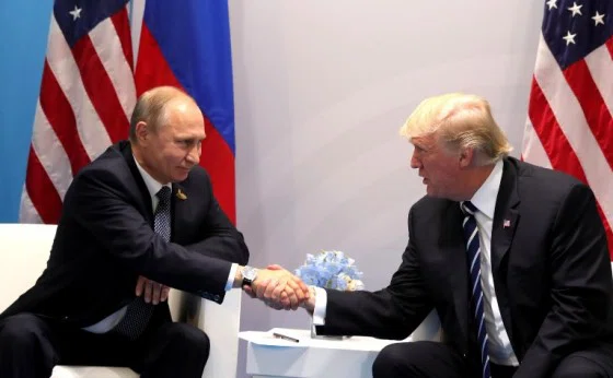 Первая встреча Путина и Трампа