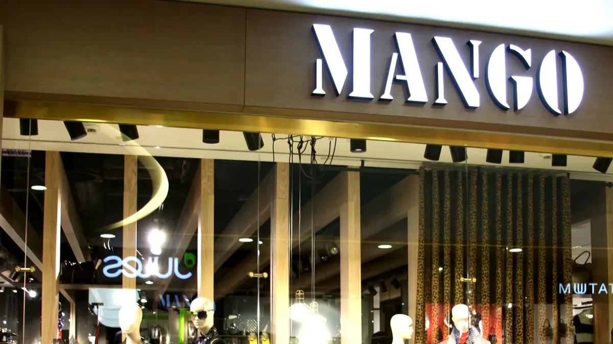 Адьёс: испанский бренд одежды Mango покидает российский рынок