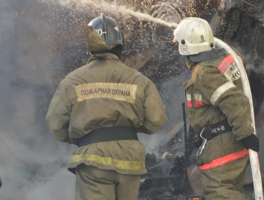 В Бердске труп 34-летнего Егора Коваленко обнаружили в гараже после пожара в ГСК на ул. Черемушной