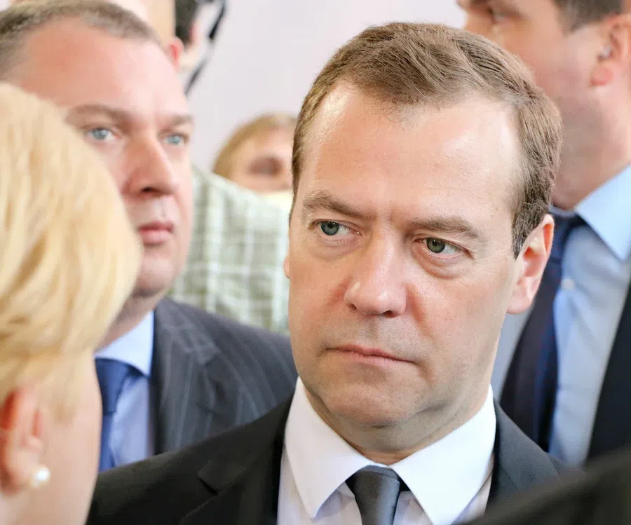 Дмитрий Медведев заявил о наступлении продовольственного кризиса из-за коронавируса