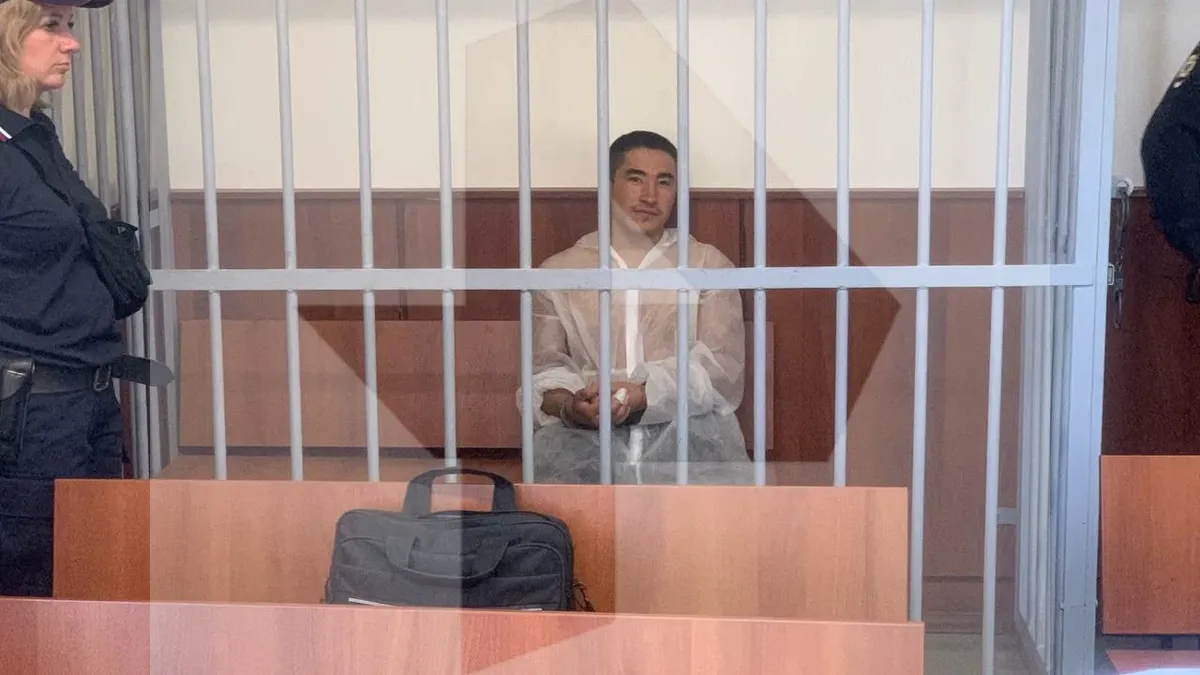 Появилось фото подозреваемого в лишении голов в Москве — гей-убийца под стражей