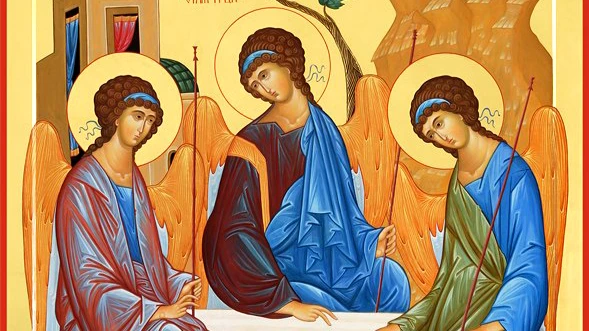 Какие молитвы читать в Троицу 12  июня 2022: молитвы Отцу, Сыну и Святому Духу – правильное место для самой главной иконы христиан