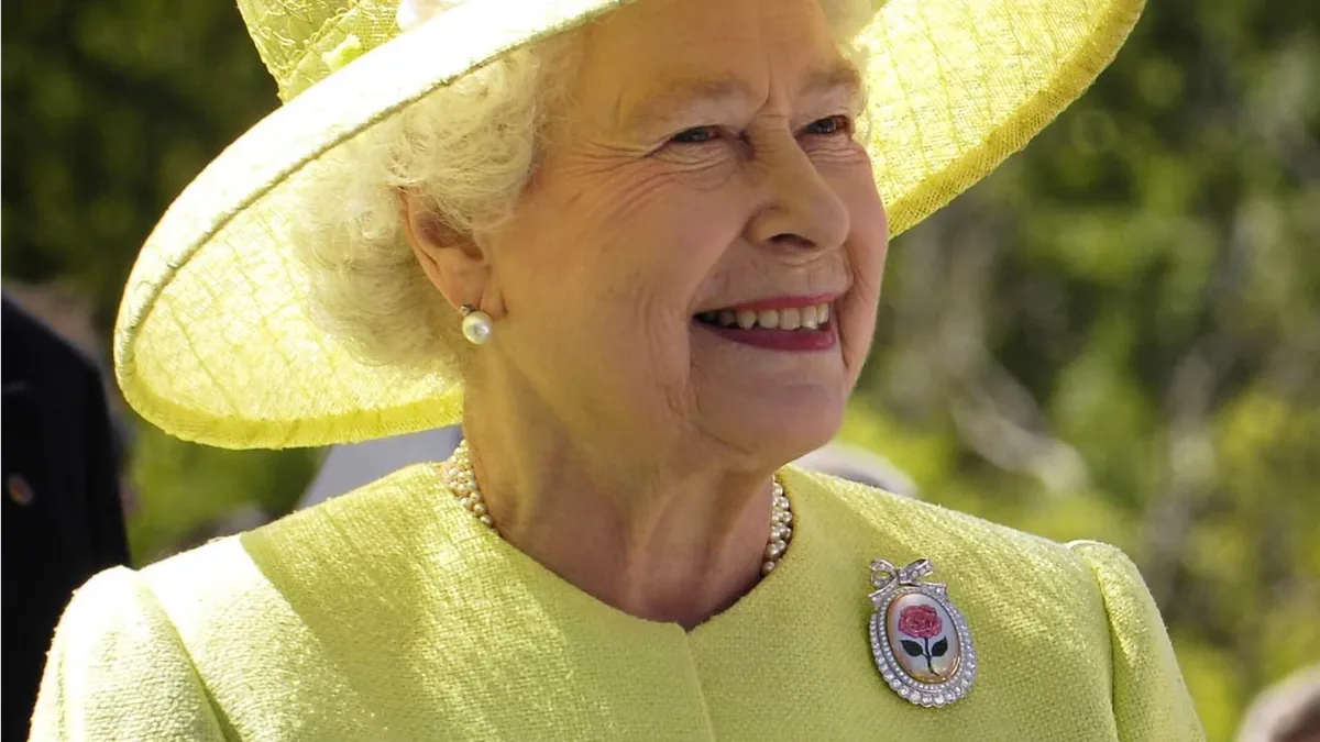 5 фактов о королеве Елизавете II: от ее службы в армии во время Второй мировой войны до ее детского прозвища