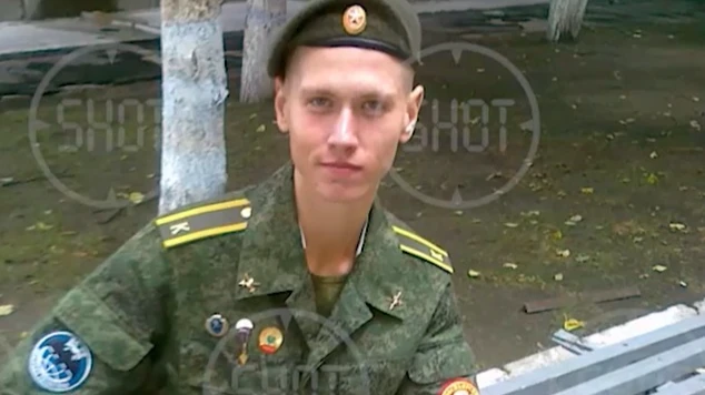Отец  26-летнего Максима Пескового на видео рассказал, как сын накрыл своим телом гранату и погиб в военной спецоперации на Украине