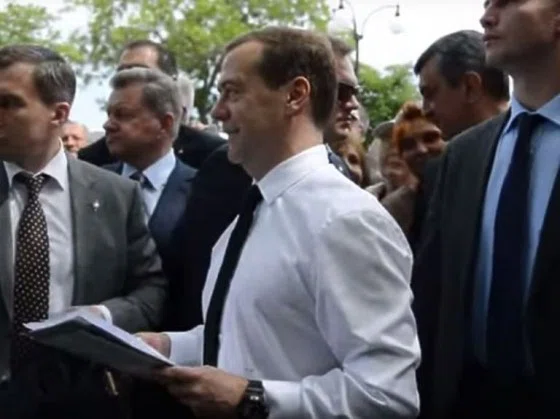 Дмитрий Медведев в Крыму выглядел не лучшим образом