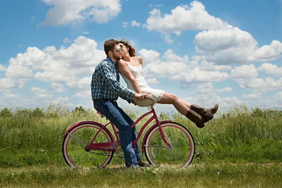 6 искренних вещей, которые мужчина делает только для своей любимой женщины