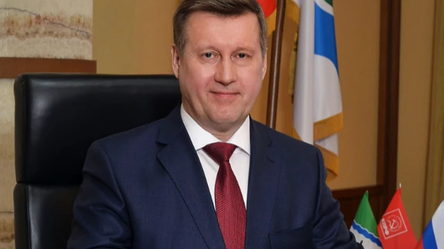 Учителя, врачи и не только: Мэр Новосибирска Анатолий Локоть пообещал поднять зарплату всем бюджетникам на 10%