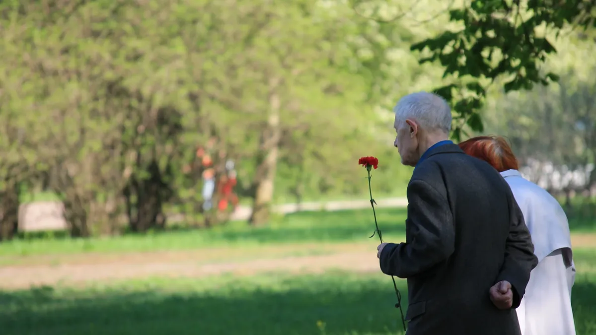 Жителей осажденного Сталинграда приравняют к ветеранам ВОВ: какие льготы и выплаты будут положены волгоградцам 