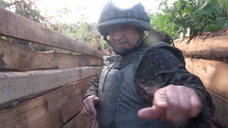 Военкор Сладков о начале второго этапа спецоперации на Донбассе: могут «выстроиться «свиньей» и пойти на таран»
